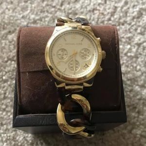 Michael Kors turtle watch